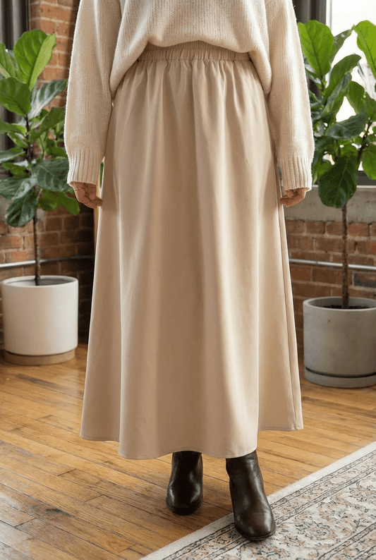 Soft Taupe Maxi - Lola Dynasty
